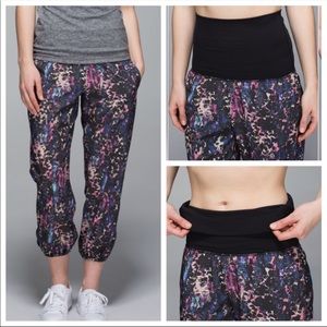 Lululemon Om Pant Sz 4